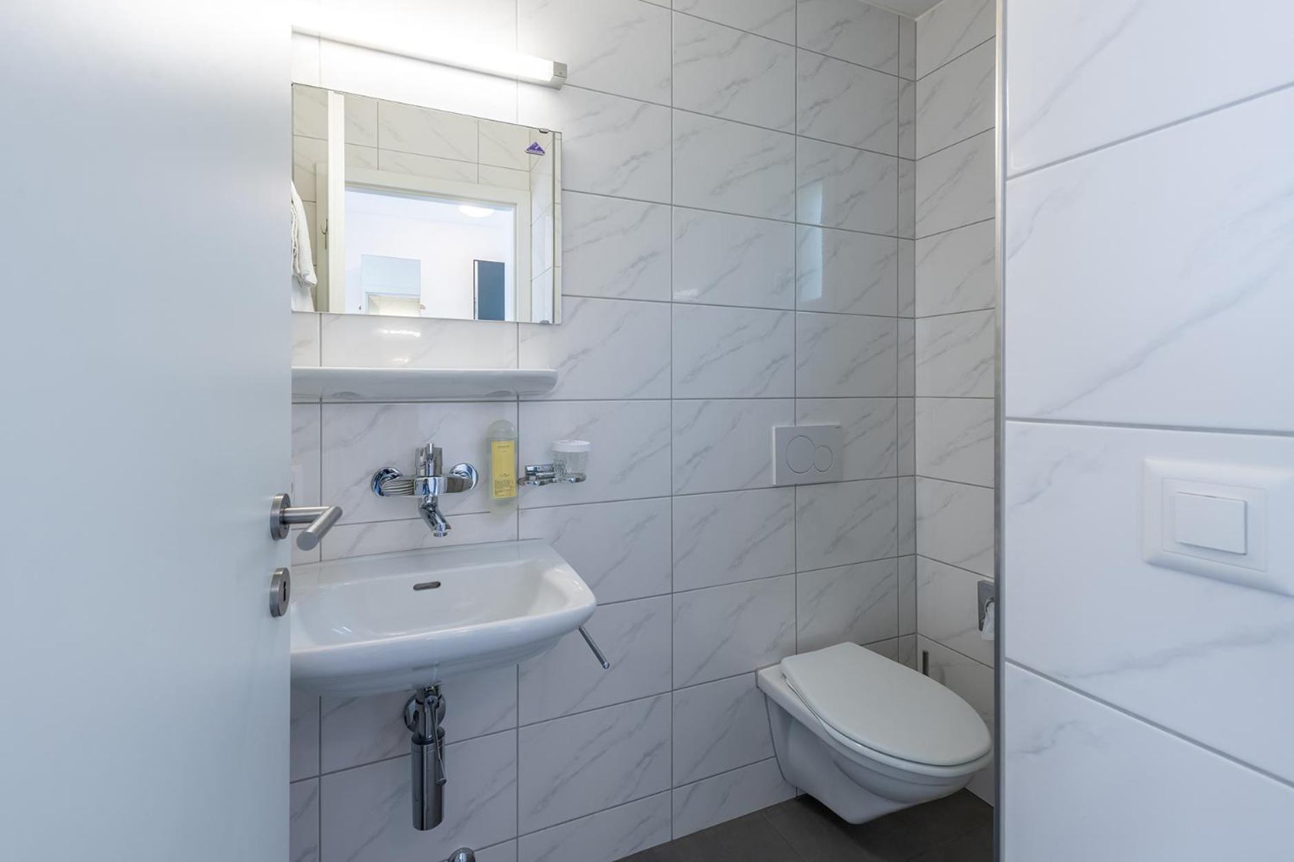 Hotel Garni Roessli Wittenbach Bagian luar foto